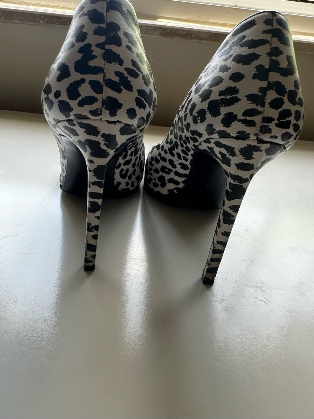 Saint Laurent High Heels 38 Dalmation black and white print - Picture 3 of 5